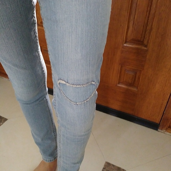 ❌SOLD❌Levis 524 L Skinny Patched Jeans Size 26 - Picture 3 of 8